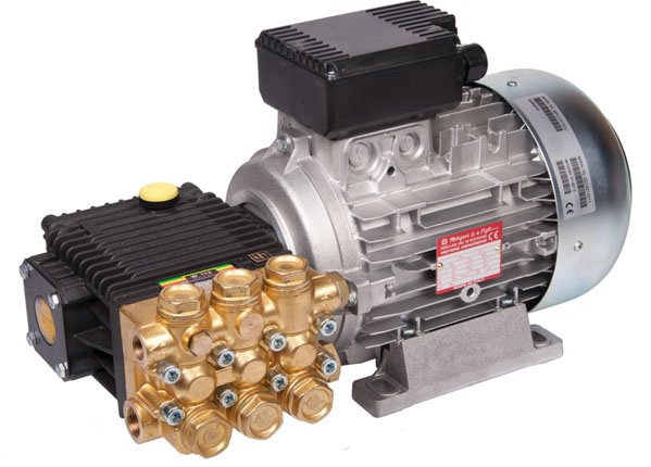Interpump 44 Series Motor Pump Unit - Intense 150 Bar Cleaning Power